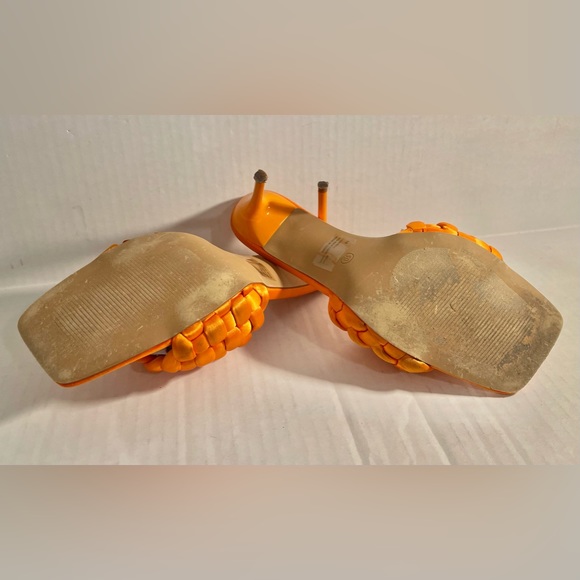 Cape Robbin Miella Women’s Orange Stiletto Heels, Size 10 - Picture 2 of 6